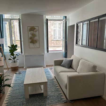 Charmant Cocon Iode Cosy Equipe, Baigne De Lumiere, Situe Au Coeur De La Rochelle A 1Min A Pied Du Marche Central Avec Tv Et Wifi ภายนอก รูปภาพ